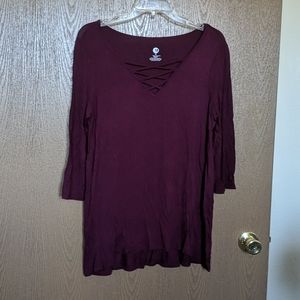 3/4 Sleeve Criss Cross Neck Top
